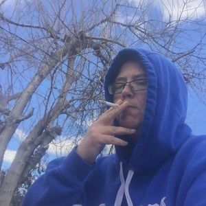 Meet your Posher, Juli